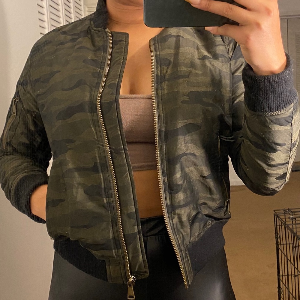 Camo bomber jacket
